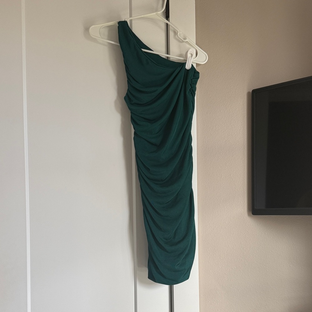 Green One-Shoulder Dress